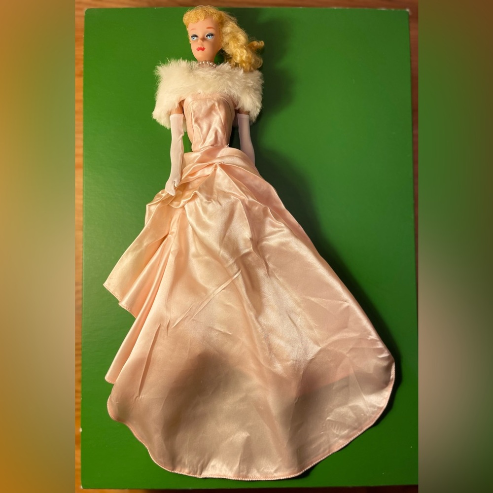 Vintage Barbie “Enchanted Evening” outfit #983